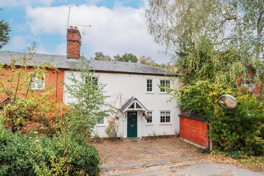 Property photo 1 of 13 Front