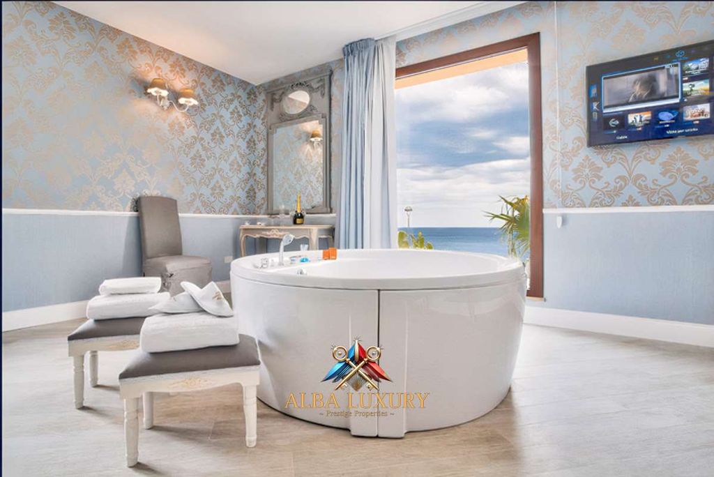 Property photo 1 of 31