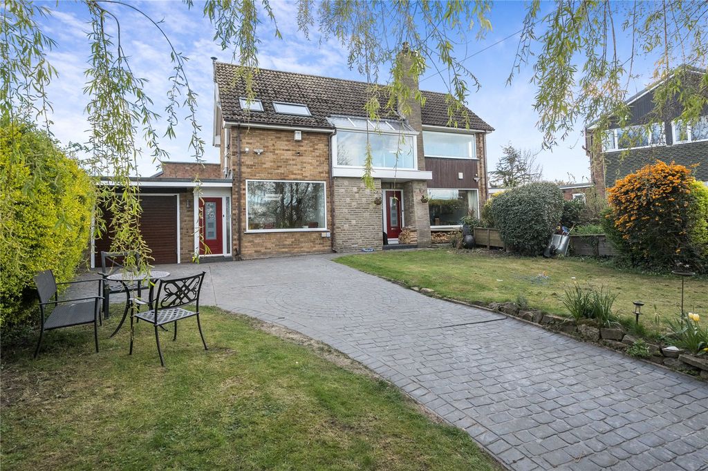 Property photo 1 of 25 Picture No. 27