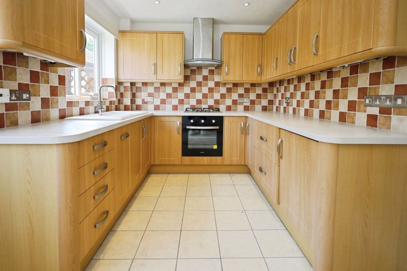 Property photo 3 of 12 Photo 1