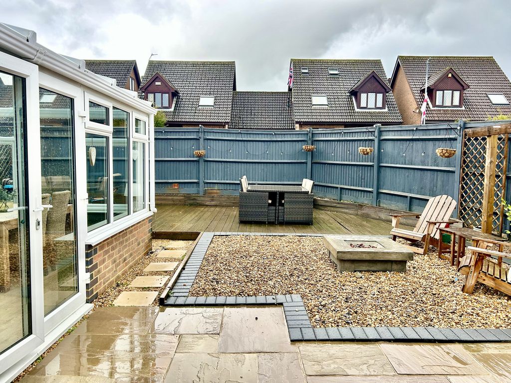 Property photo 3 of 15
