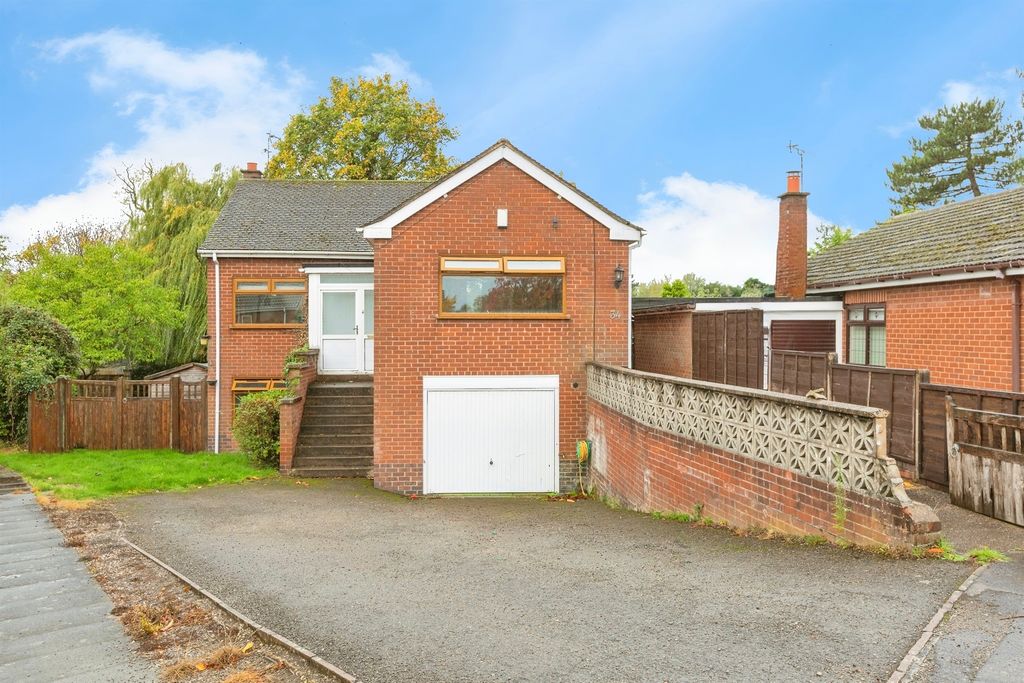 Property photo 1 of 18