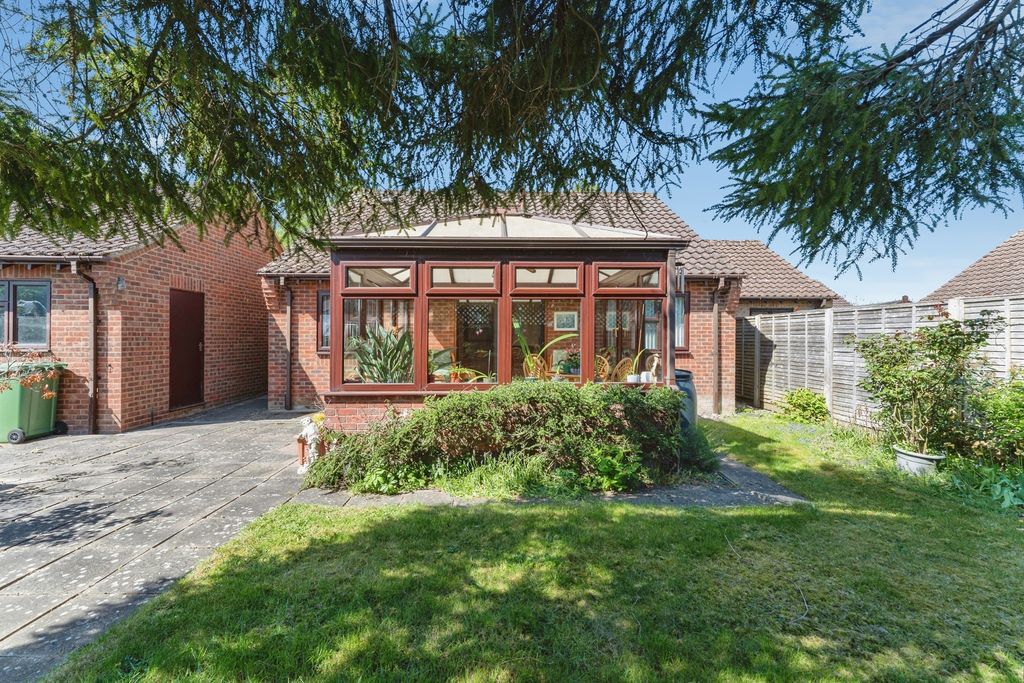 Property photo 3 of 20