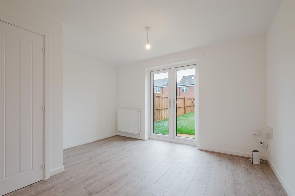 Property photo 1 of 14 P1955490.Jpg