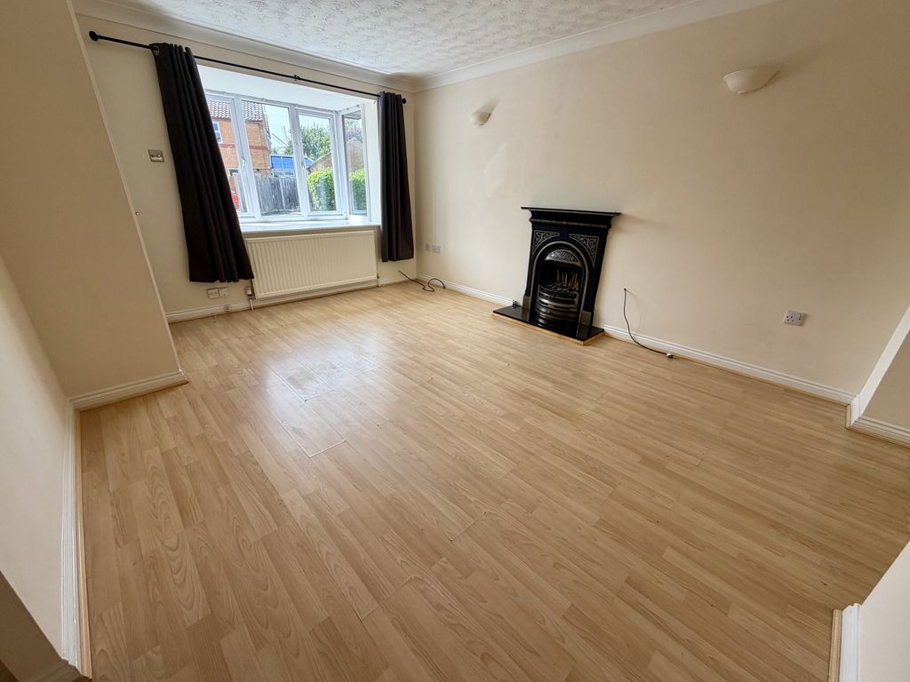 Property photo 3 of 9 Img_2169