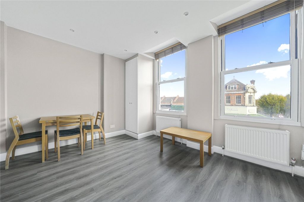 Property photo 1 of 11 Picture No. 01