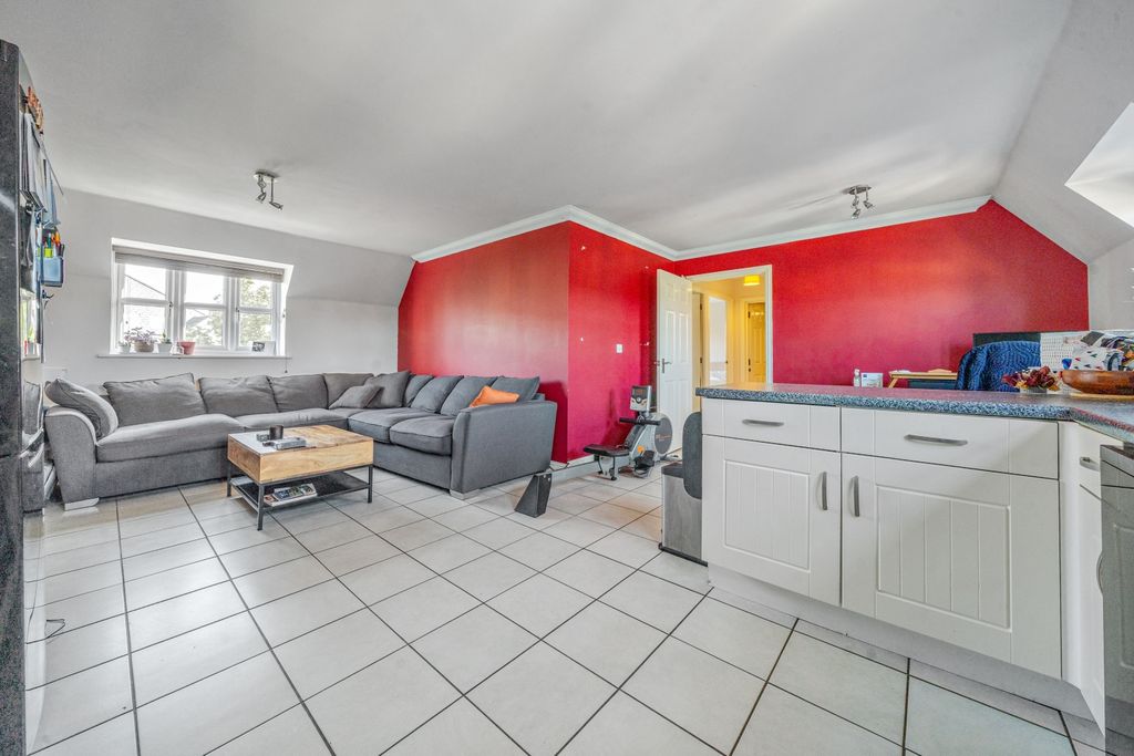 Property photo 2 of 10 1353308-3-68c7E7F52Fea1