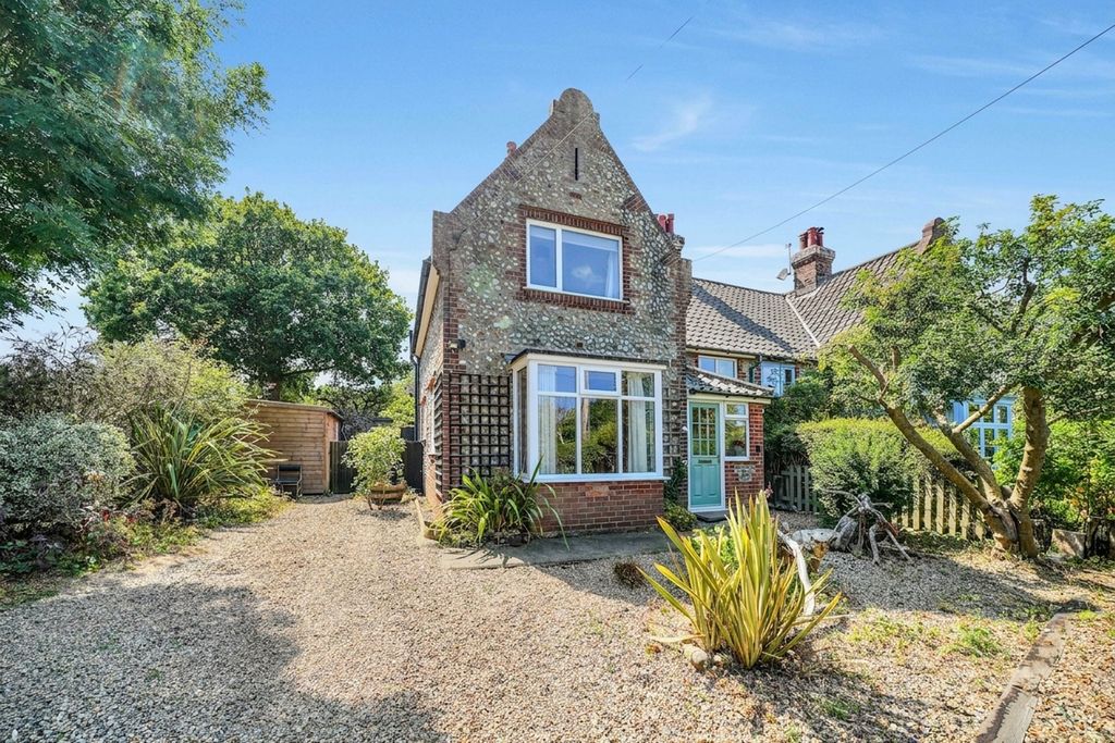 Property photo 1 of 34
