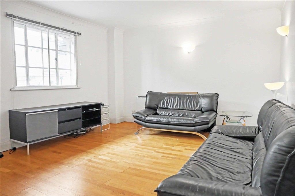 Property photo 2 of 8