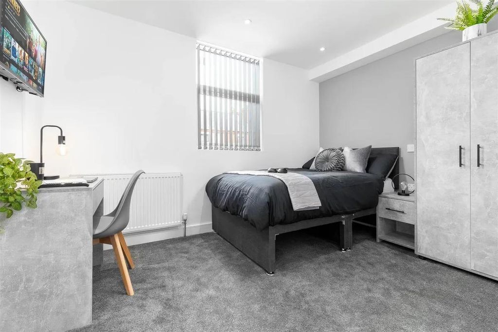 Property photo 2 of 4 F7A16890074A1917E3c4cc05715Bfcd4c6F456c6.Png