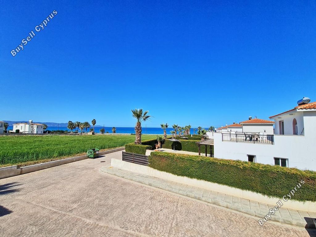 Property photo 2 of 37