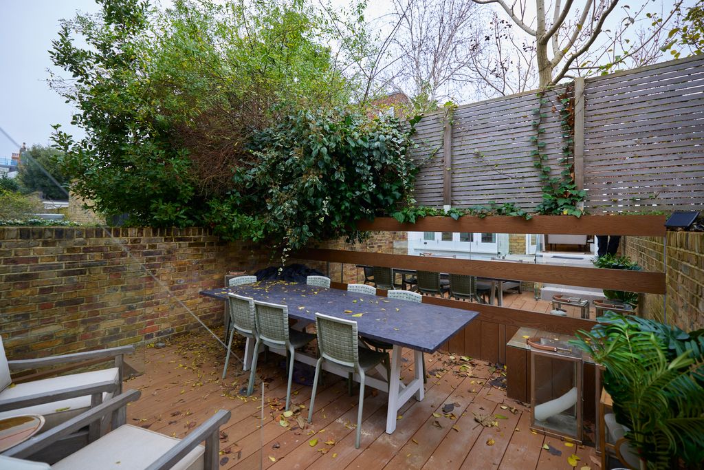 Property photo 3 of 21 Ln Luk 13_165