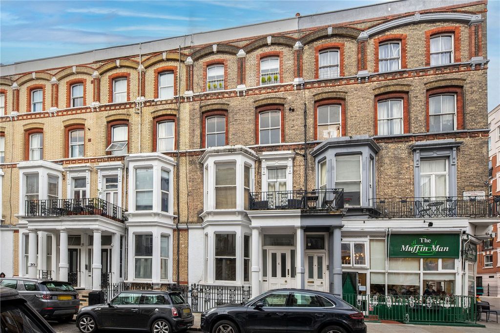 Property photo 1 of 8 Exterior