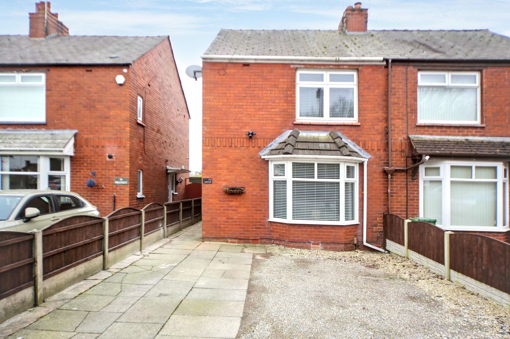 Property photo 1 of 25