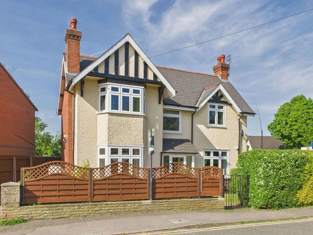 Property photo 1 of 24