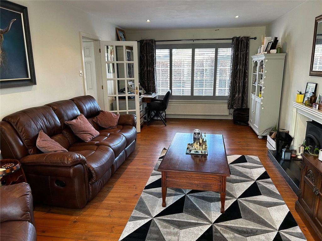 Property photo 3 of 34 Picture No. 68