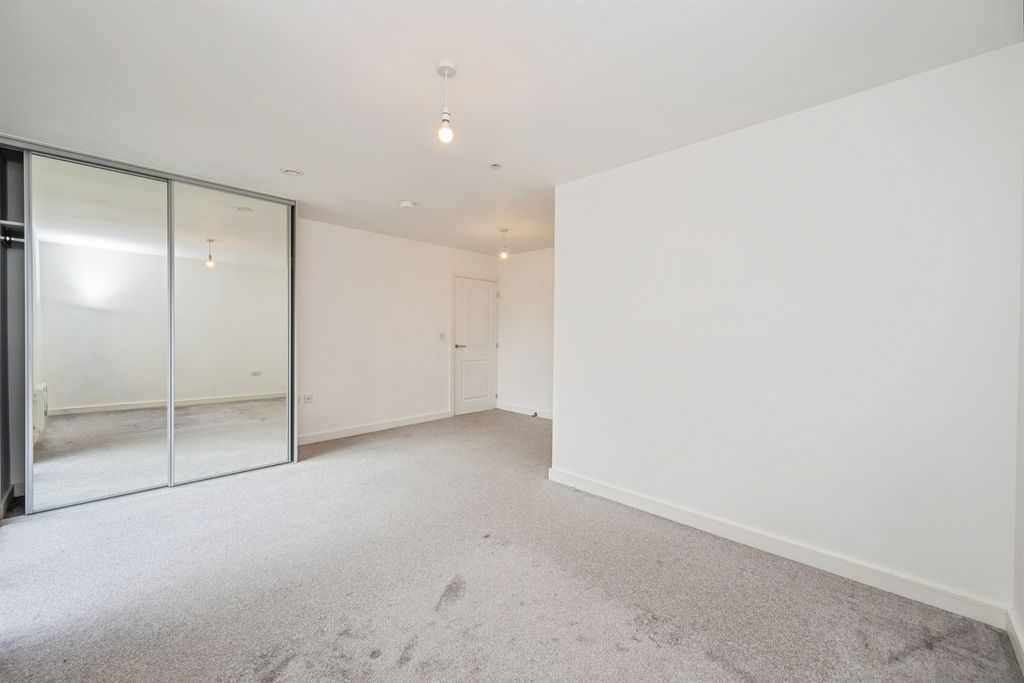 Additional image 9 of 2 bed flat for saleErasmus Drive, Derby DE1