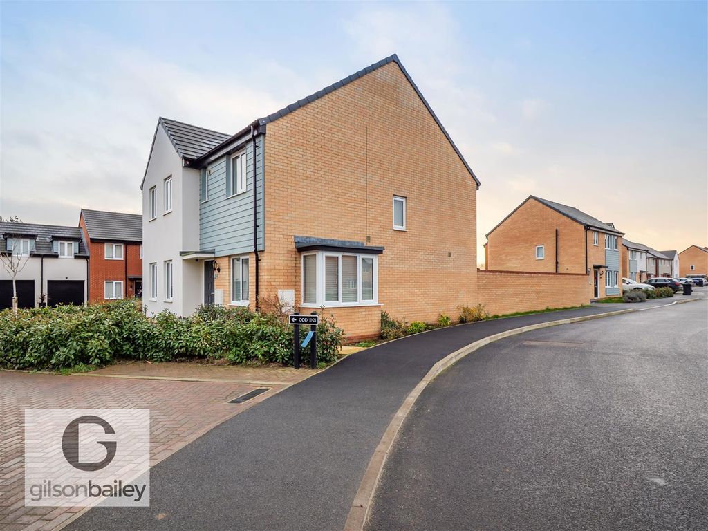 Property photo 2 of 31 21Dustymillerway-6.Jpg