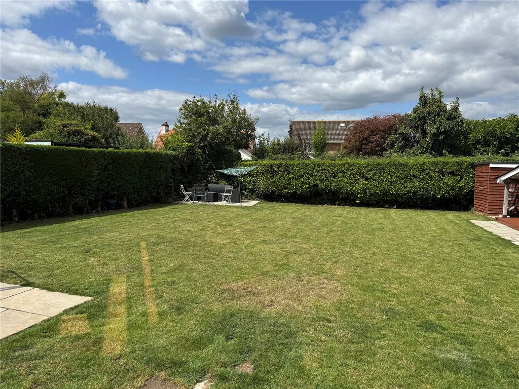 Property photo 2 of 16 Picture No. 02