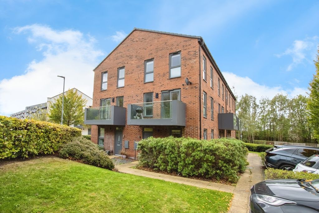 Property photo 1 of 14 Photo