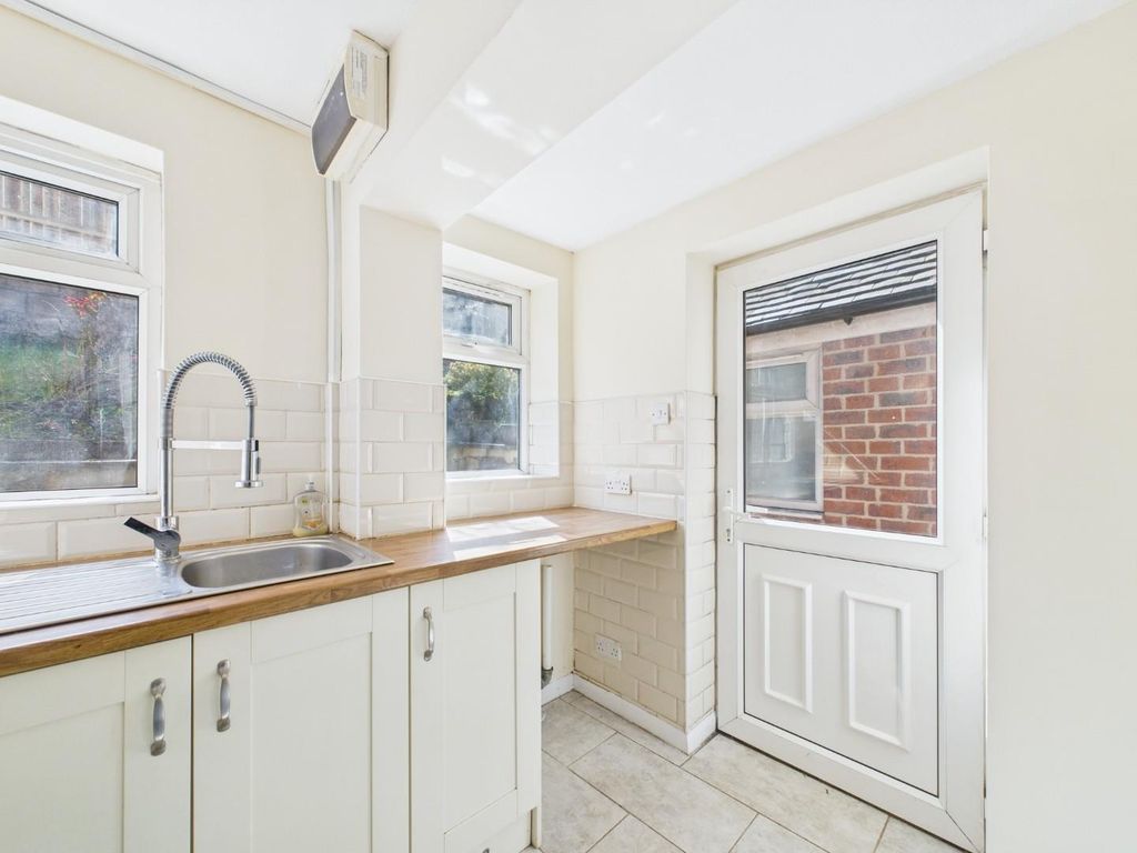 Property photo 2 of 21 Cam03810G0-Pr0242-Still001.Jpg