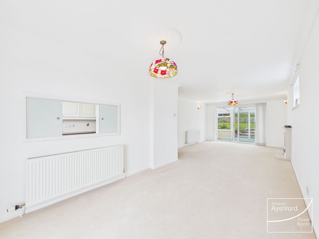 Property photo 3 of 23