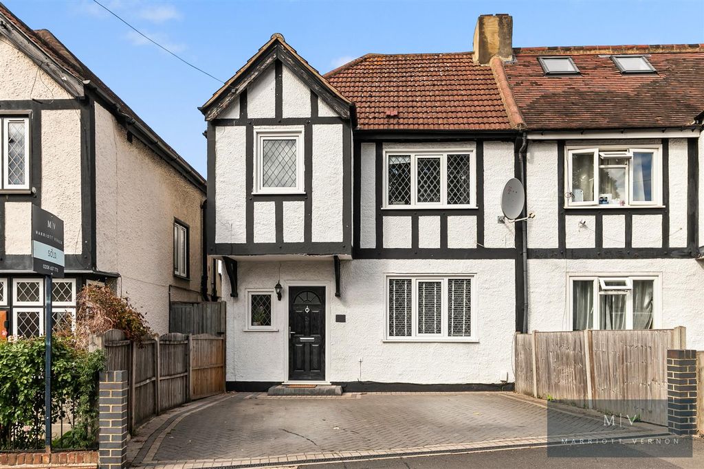 Property photo 1 of 19 Deanfield Gardens 9 MV-18.Jpg