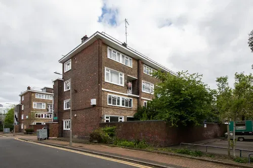 Property photo 3 of 11
