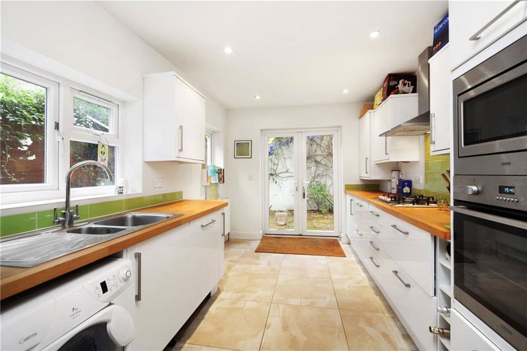 Property photo 2 of 6