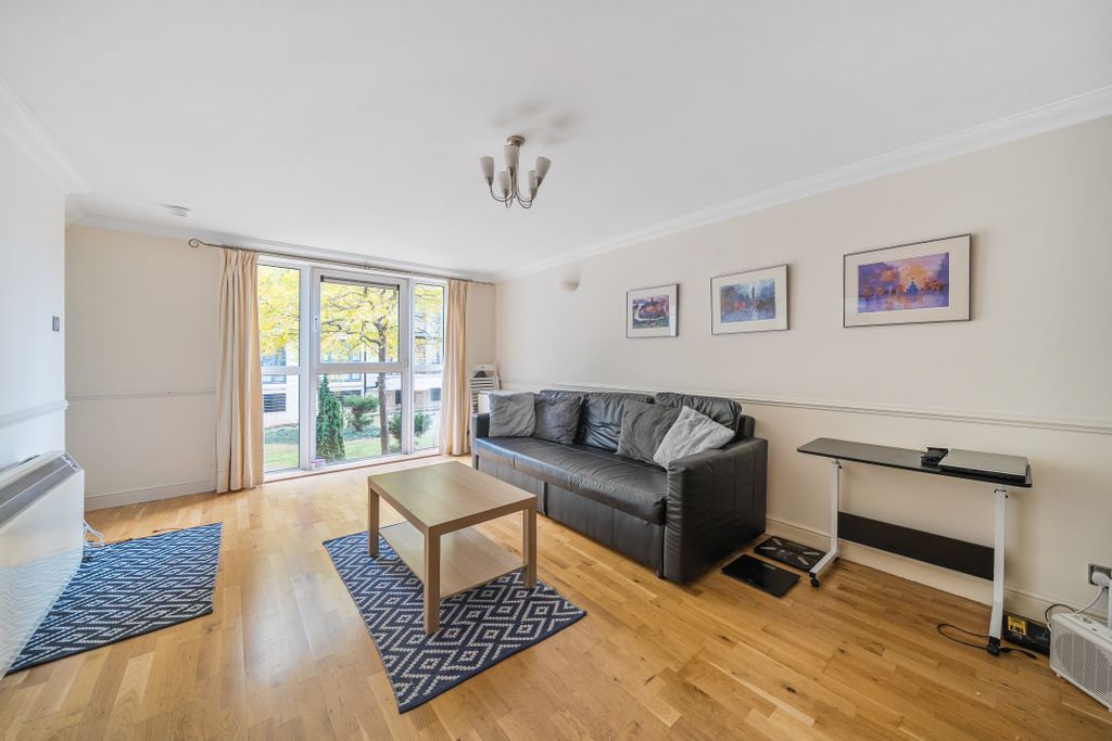 Property photo 1 of 8