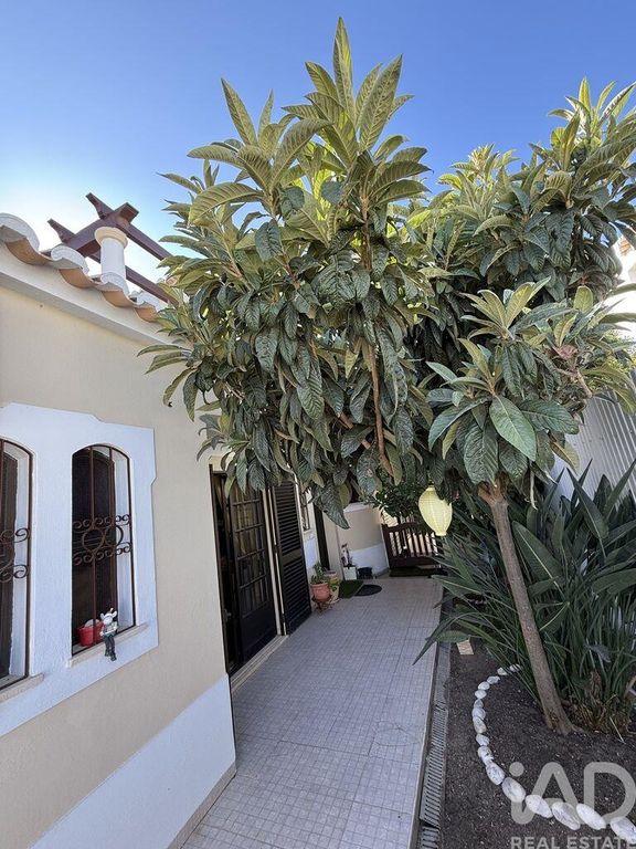 Property photo 3 of 29