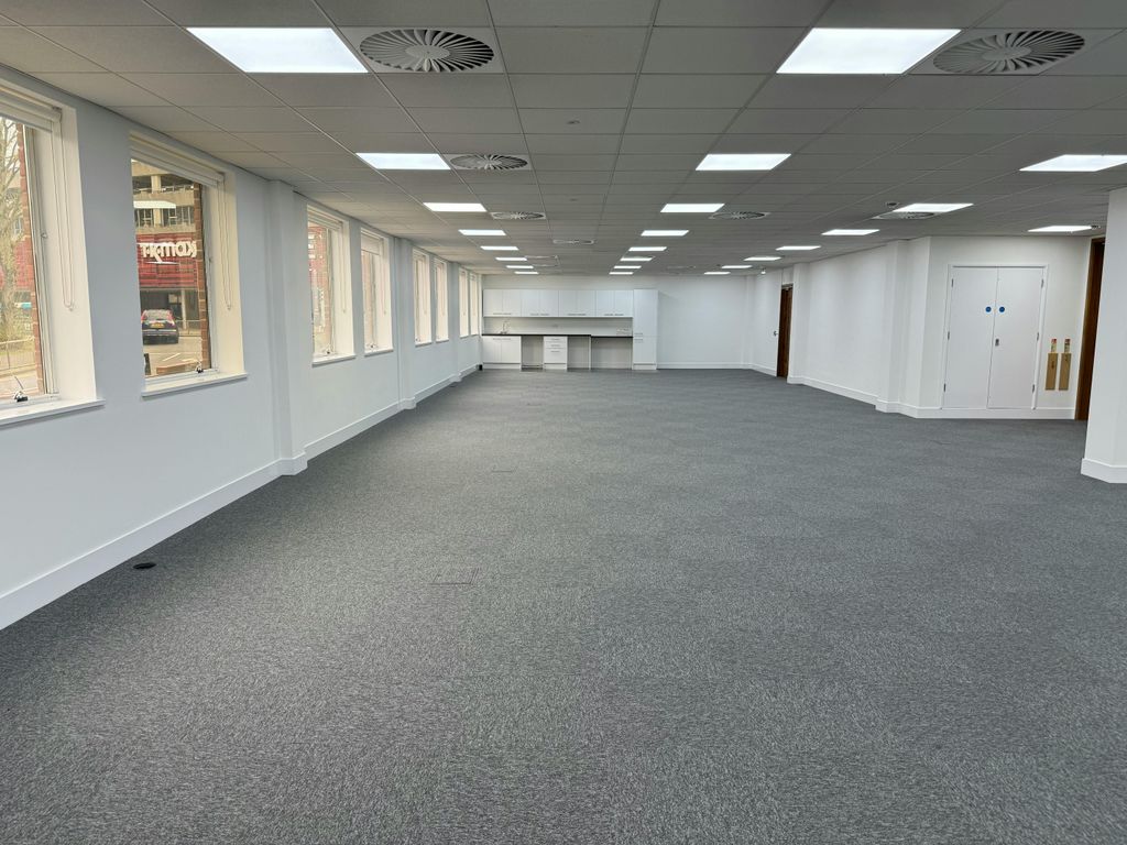 Property photo 2 of 7 Ground Floor