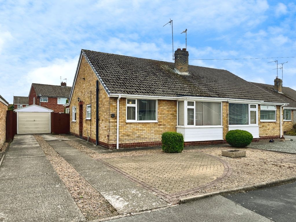 Property photo 1 of 16 4377110