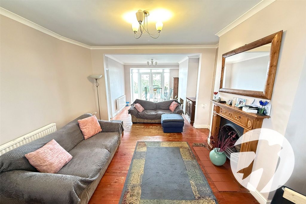 Property photo 3 of 17 Picture No. 07