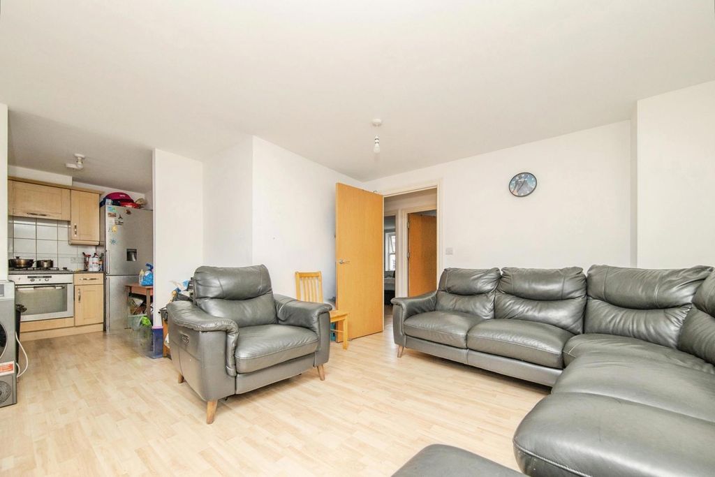 Property photo 2 of 14 Pbox-Img.Jpg
