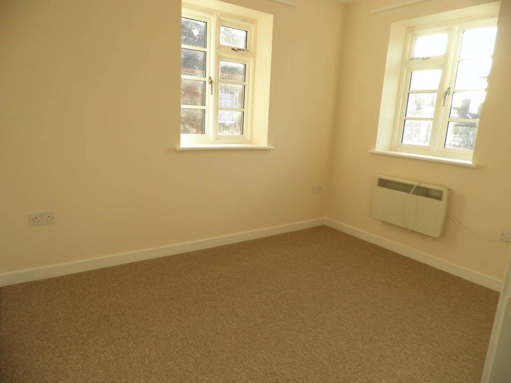 Property photo 3 of 5 Bedroom One