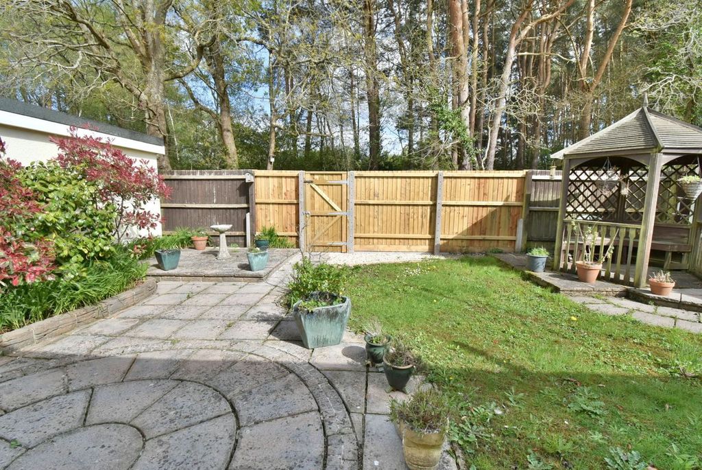 Property photo 3 of 15
