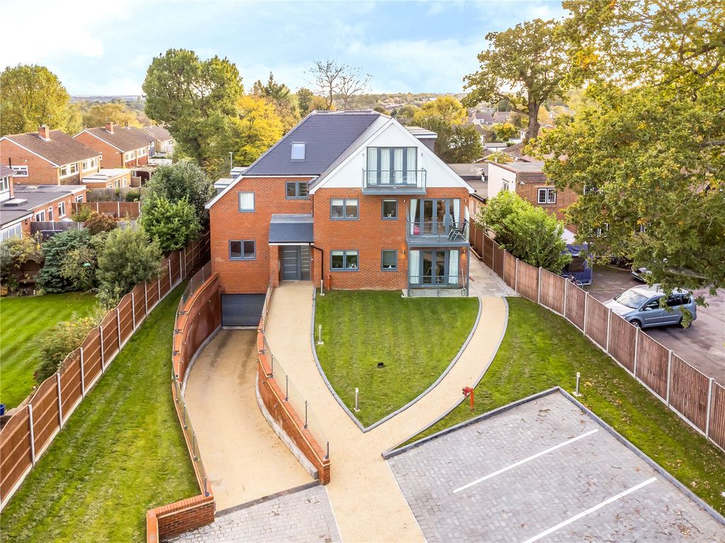 Property photo 2 of 8 Picture No. 08