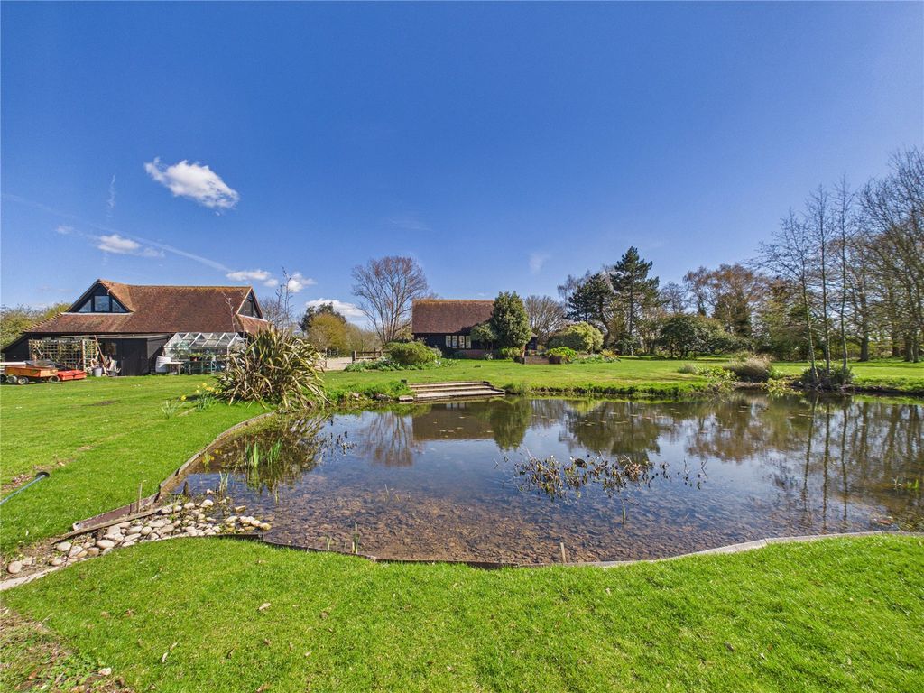 Property photo 1 of 40 Picture No. 34