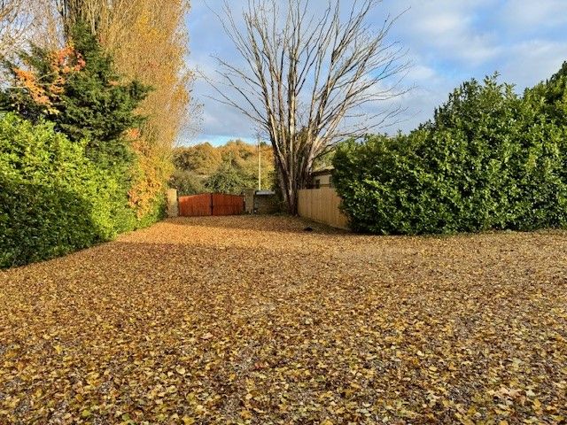 Property photo 1 of 28