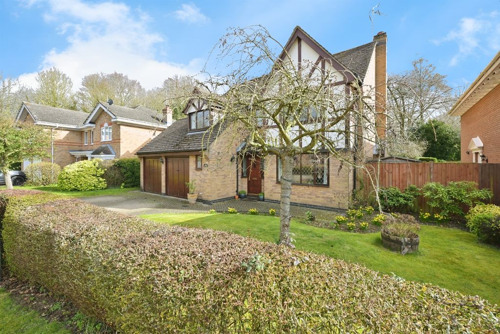 Property photo 1 of 17