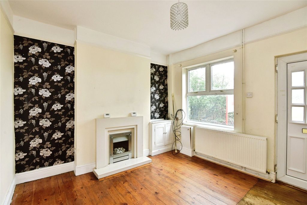 Property photo 3 of 15 Picture No. 05