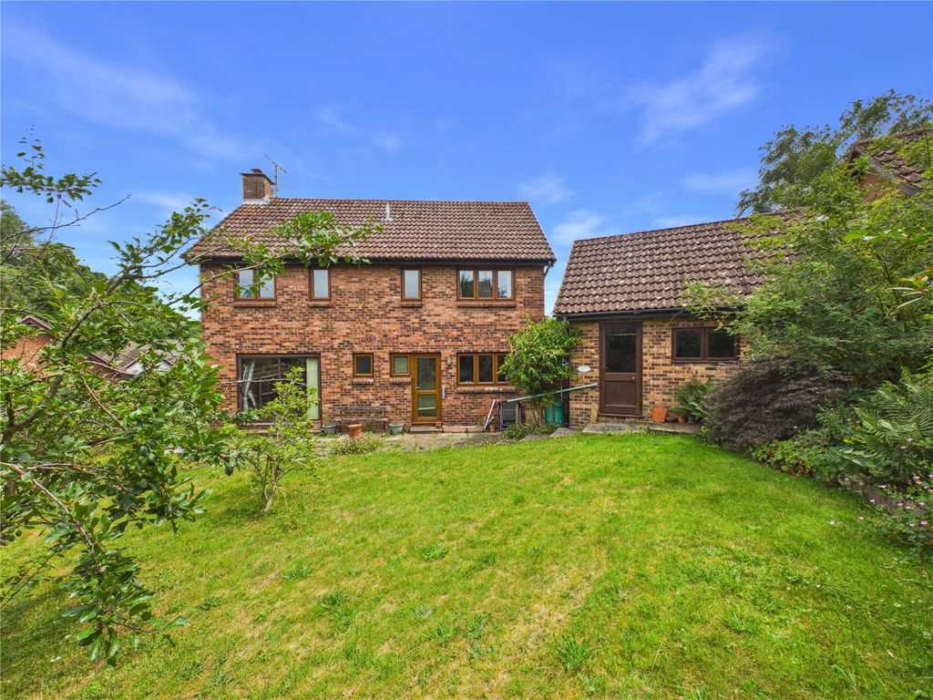 Property photo 1 of 15 Picture No. 24