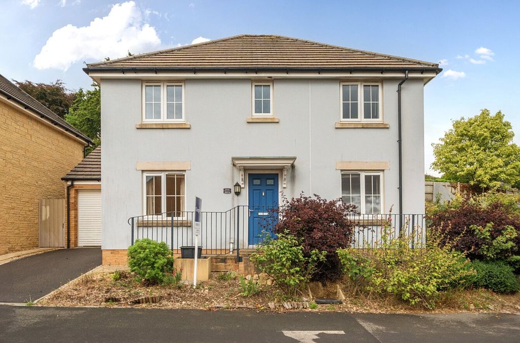 Property photo 1 of 17 Picture No. 02