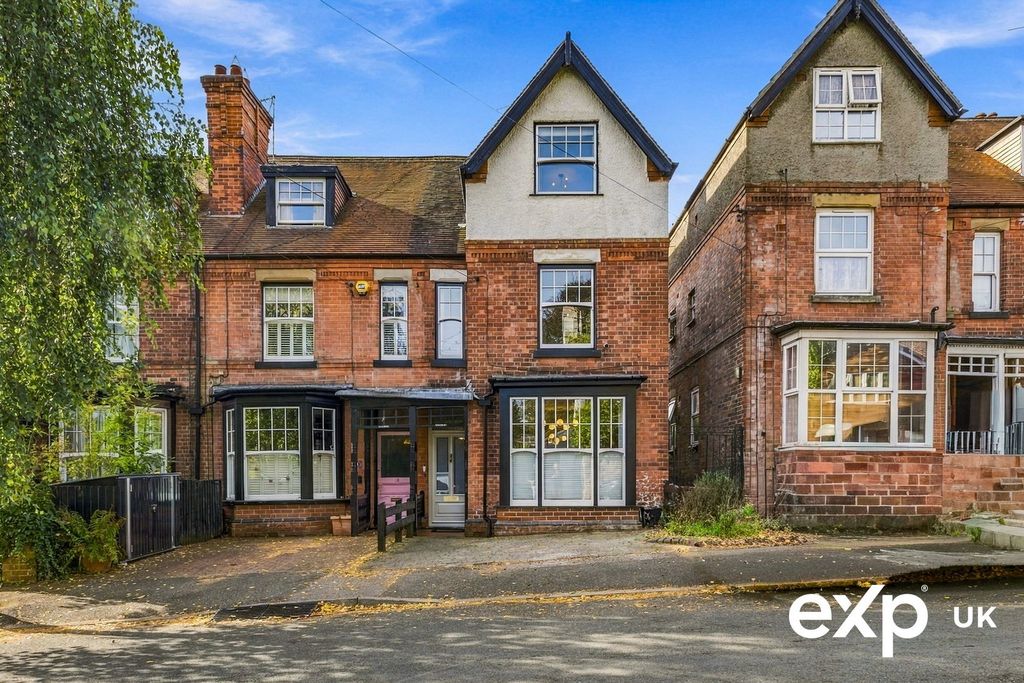 Property photo 1 of 34