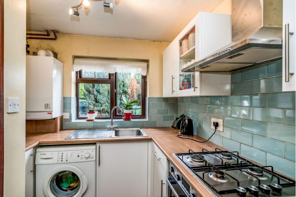 Property photo 3 of 11