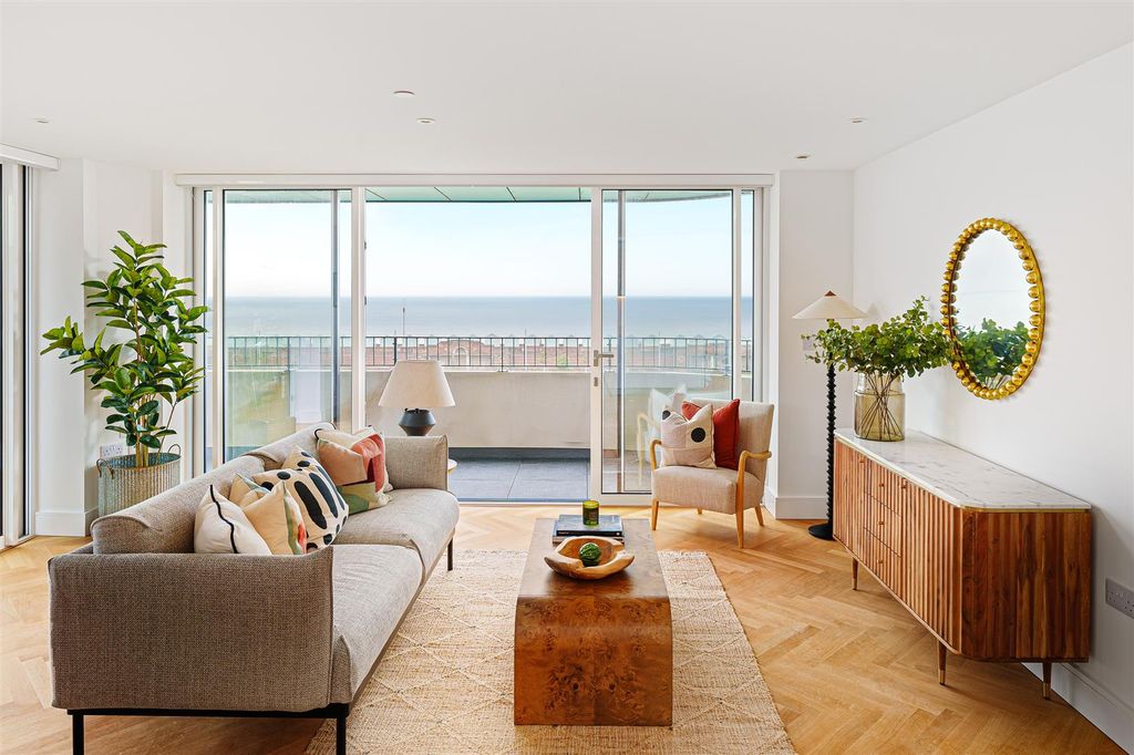 Property photo 3 of 13 Argentum-8.Jpg