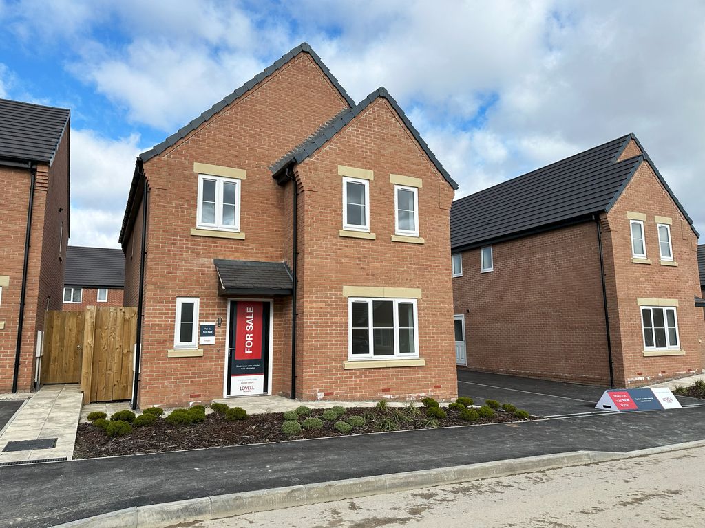Property photo 1 of 8 Plot External