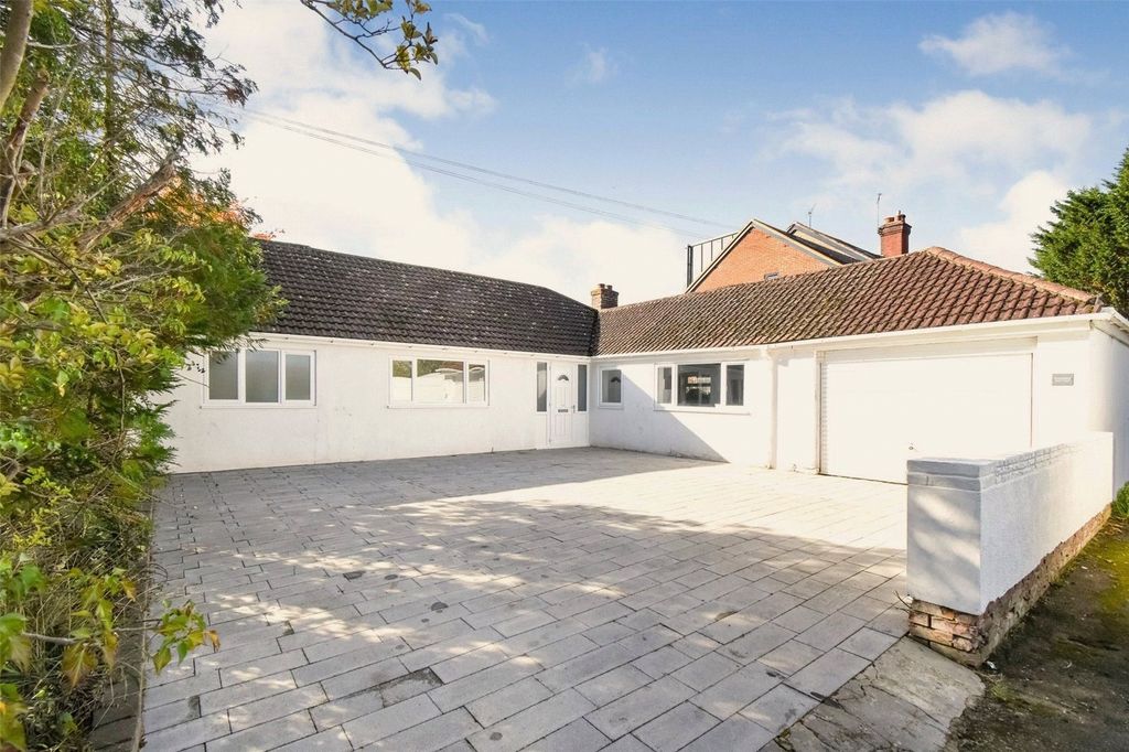 Property photo 1 of 12 Picture No. 19