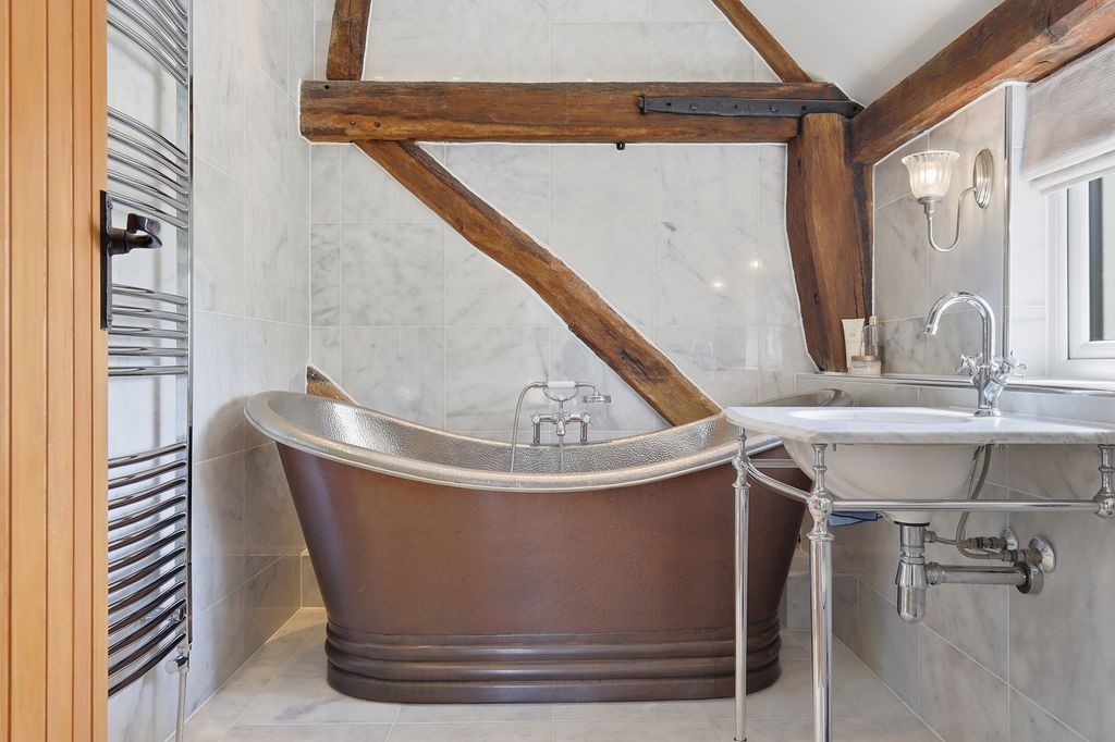Additional image 24 of 5 bed barn conversion for saleThe Barn, Church Street, Billericay CM11